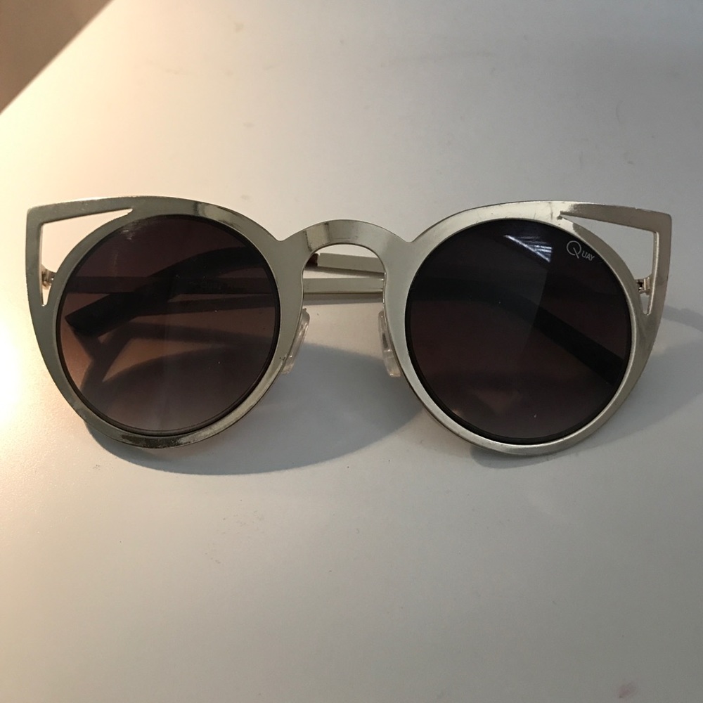 Quay eyewear sunglasses cat eye