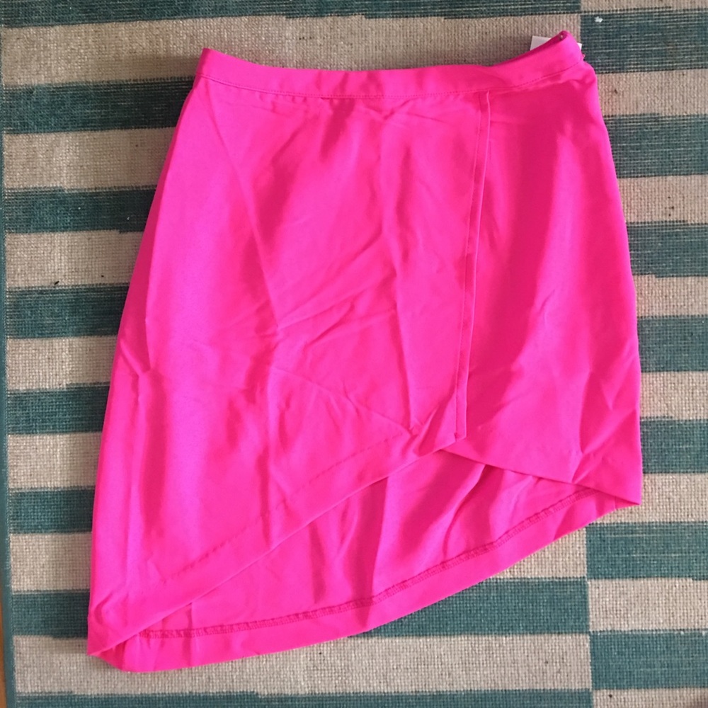 New Tobi asymmetrical pink skirt