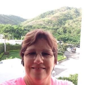 Meet your Posher, Pamela