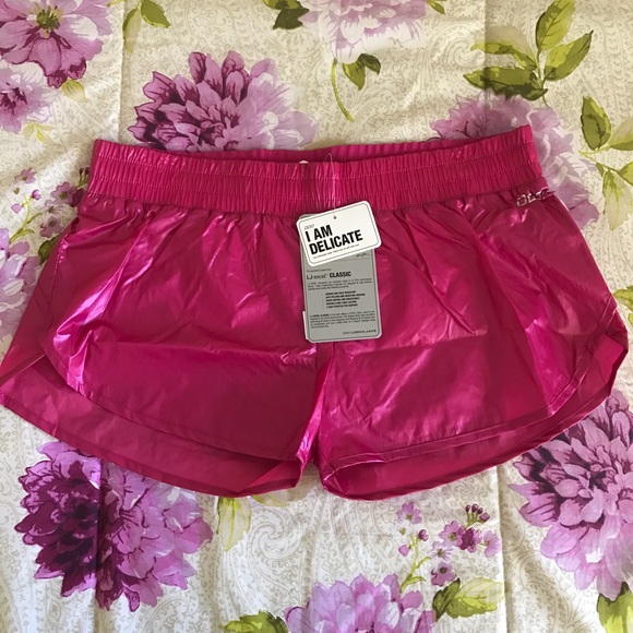 {Lorna Jane} Metallic Magenta Athletic Shorts - Picture 2 of 5