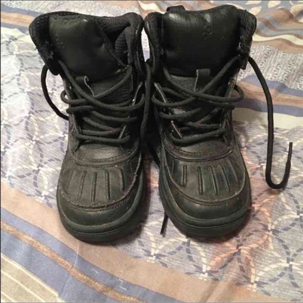 Boys Nike Boots