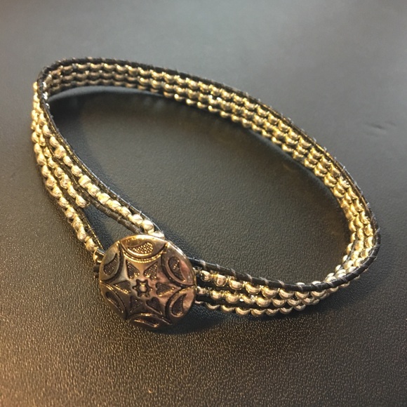 HP🎉8/14🎉🆕 Handmade Black Leather Wrap Bracelet - Picture 2 of 3