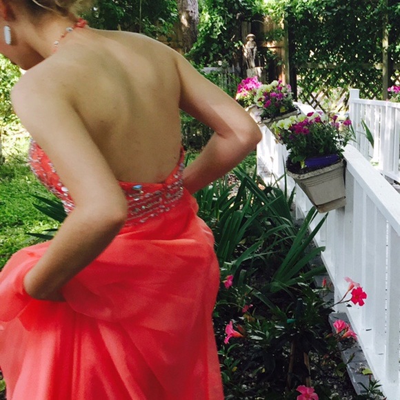Prom dress - Picture 4 of 4