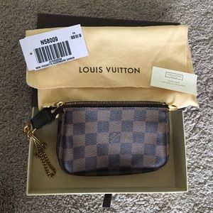 Louis Vuitton Mini Pochette Accessoires