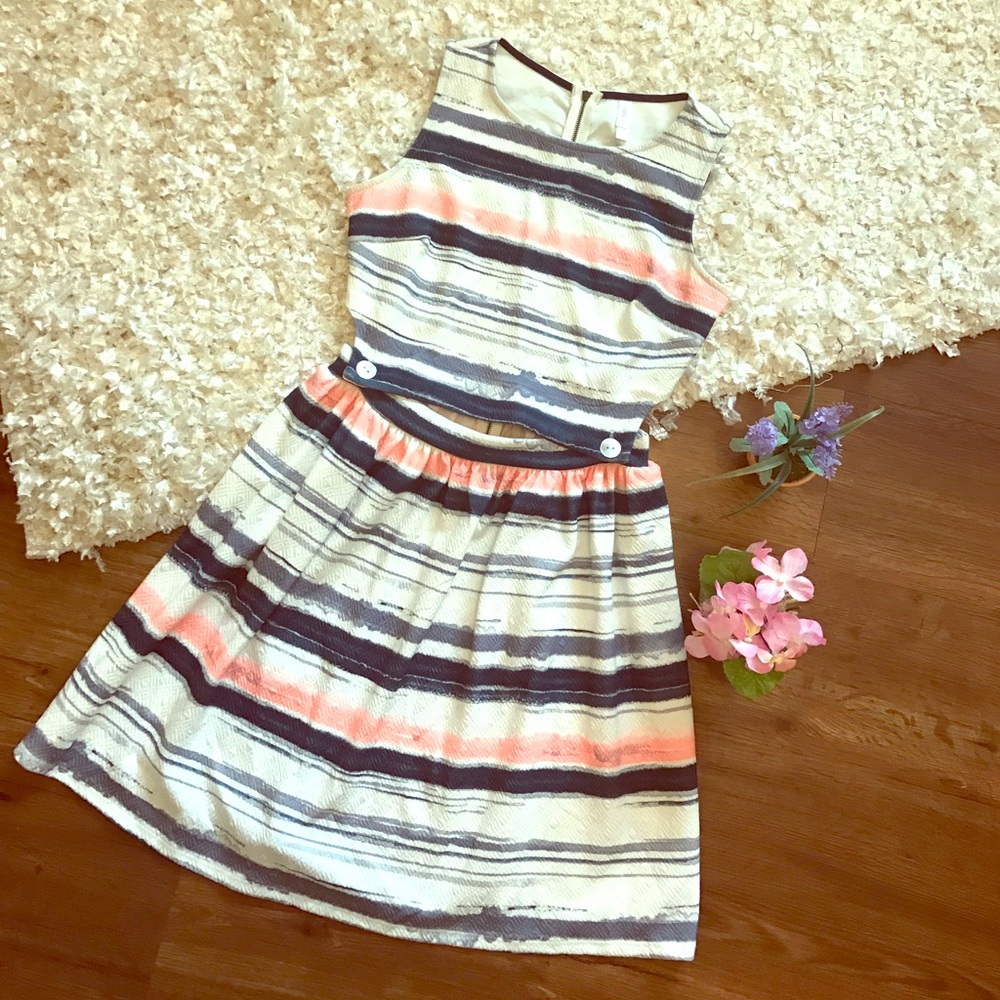 Chic Dress