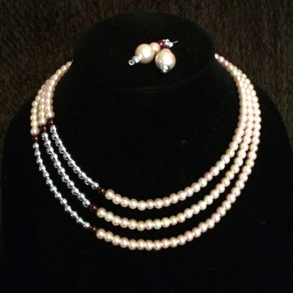 NWT Handcrafted Bib w/ matching earrings