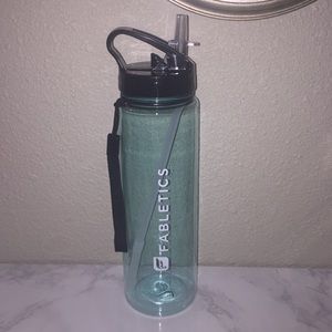 FABLETICS WATERBOTTLE