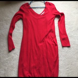 Red sweater Double V tunic