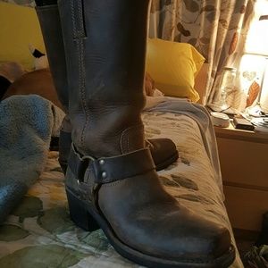 Frye boots EUC