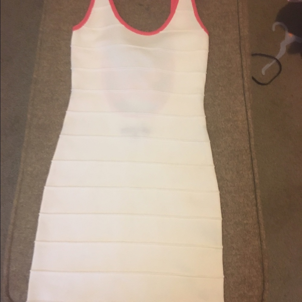 Dress - Picture 2 of 3