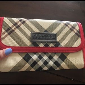 Burberry wallet