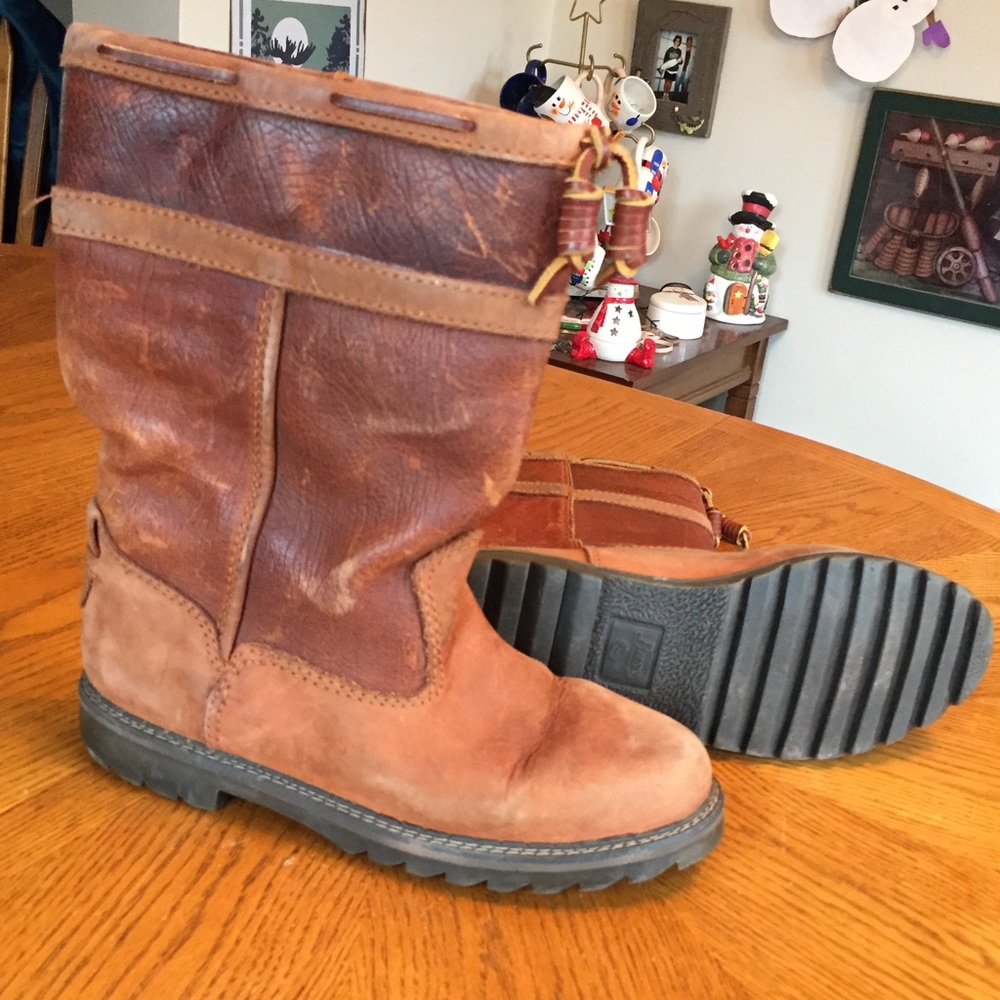 Bass - Leather Waterproof Boots