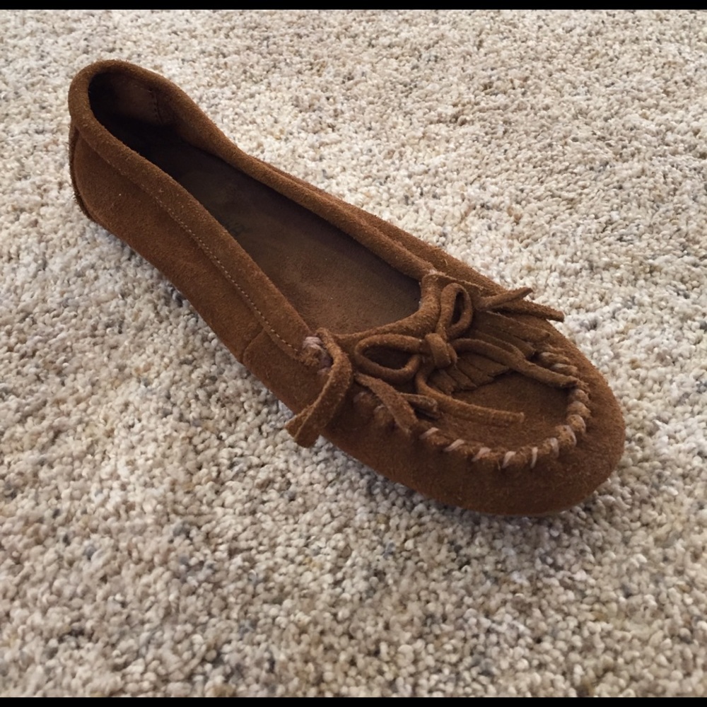 MINNETONKA moccasins