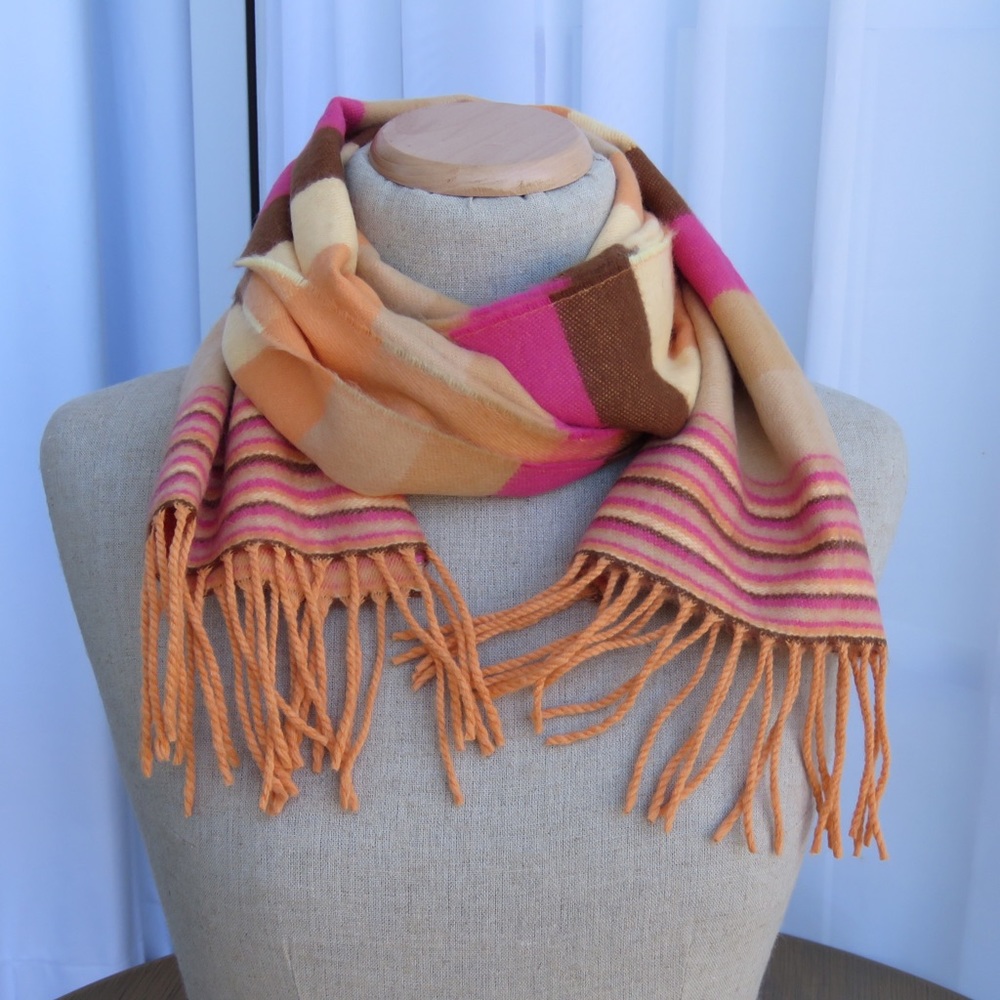 100% Cashmere Scottish Scarf