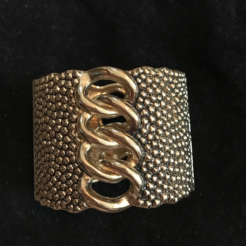 Cuff bracelet