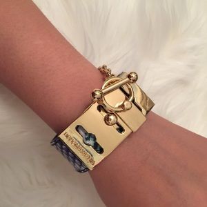 SALE!! BCBGMAXAZRIA Leather and gold Bracelet