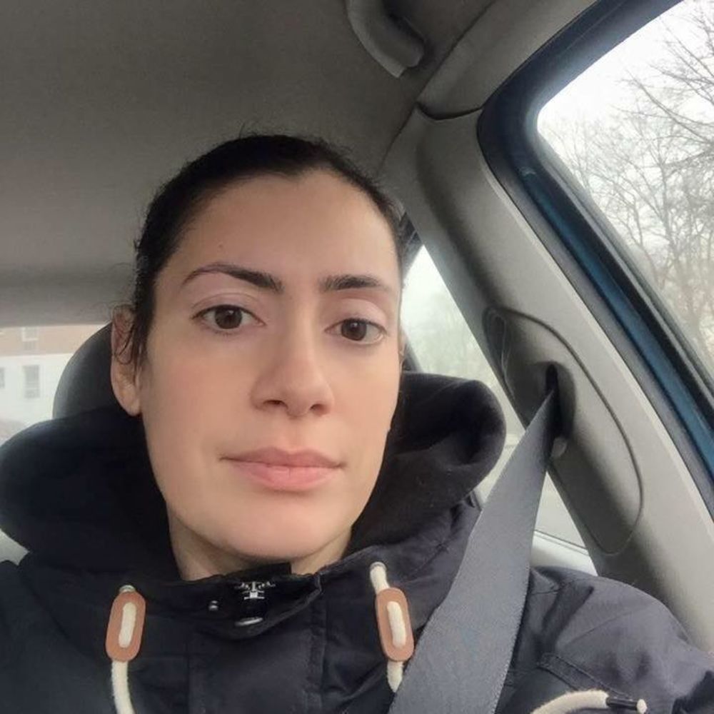 Meet your Posher, Daphne