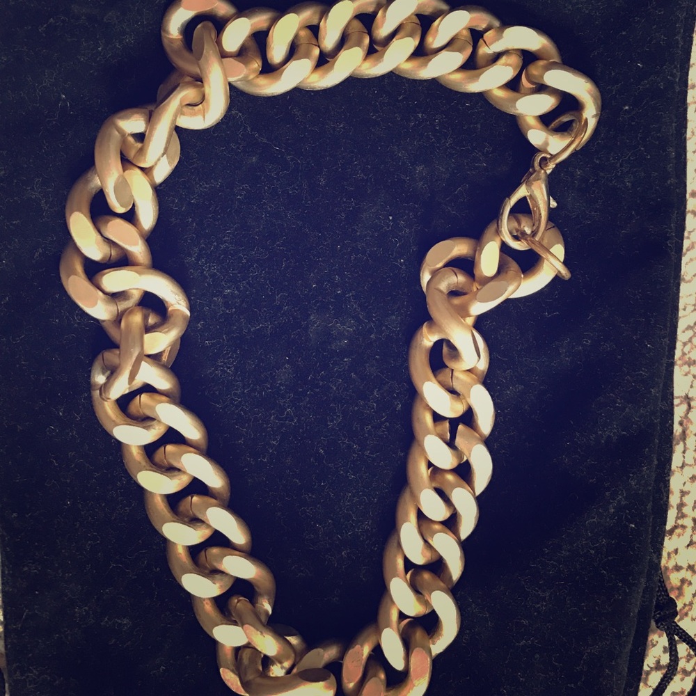Chain necklace
