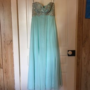 Blue prom dress