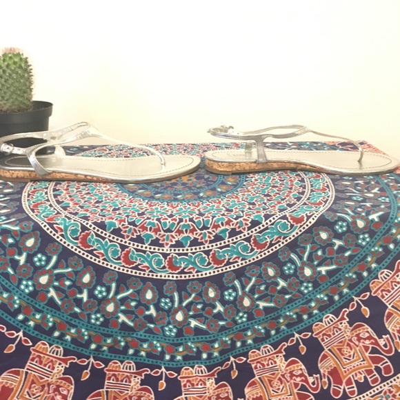 Bakers Shoes silver sandals - Picture 3 of 6