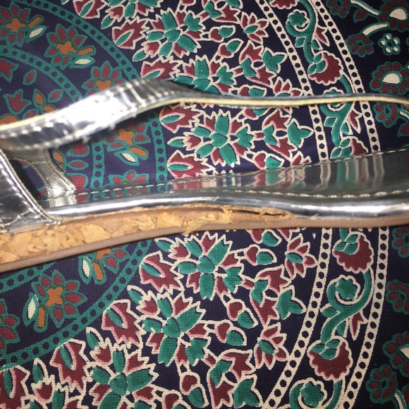 Bakers Shoes silver sandals - Picture 6 of 6