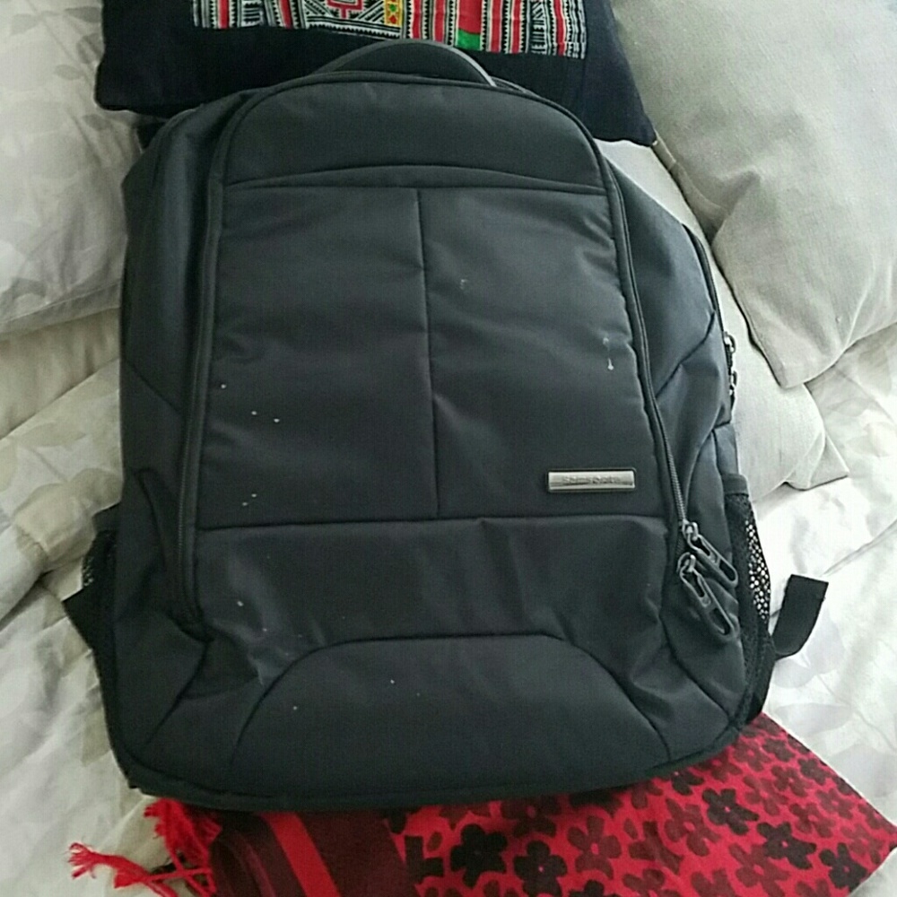 Samsonite laptop backpack