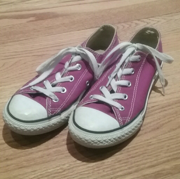 Fuchsia Children's Converse - Picture 1 of 3