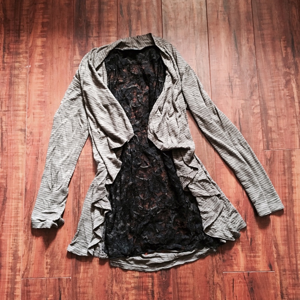 Cute Cardigan - Picture 2 of 2