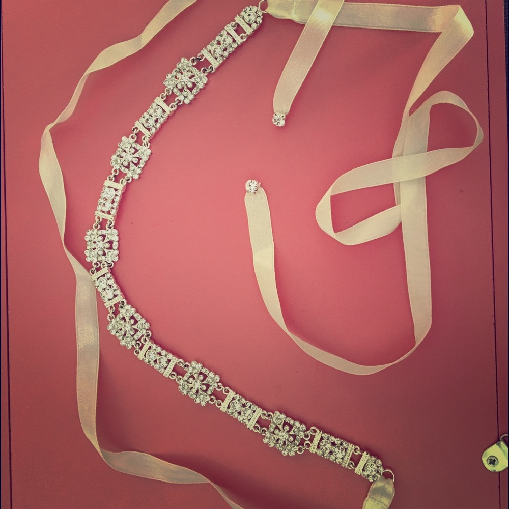 Wedding dress jewel belt