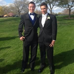 Meet your Posher, Ethan