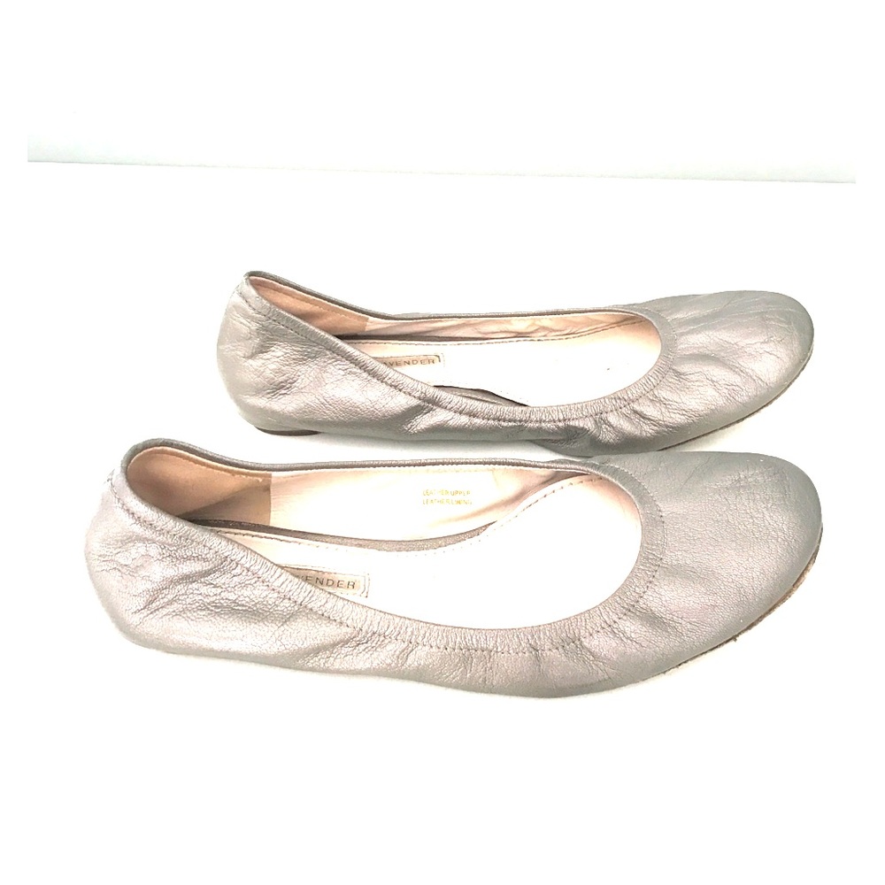 Vera Wang Lavender Pewter Flats