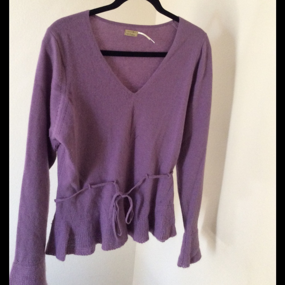 Max Studio Cashmere sweater
