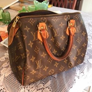 Authentic Louis Vuitton Speedy 25