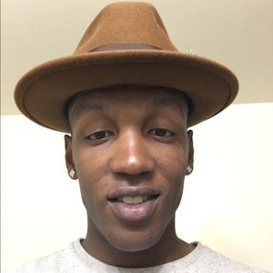 Meet your Posher, Anathi