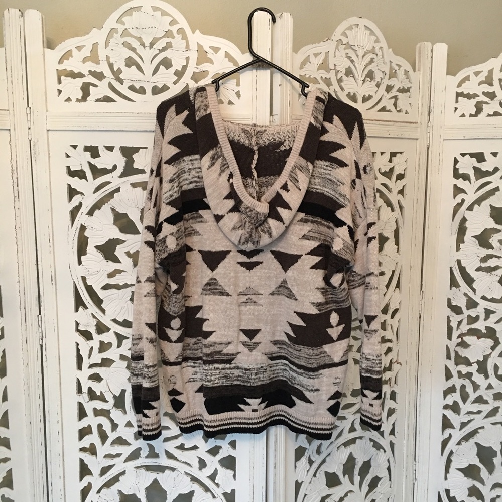 American Eagle Tribal Pullover - image 2