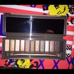 Urban decay naked palette 2