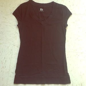 v-neck shirt