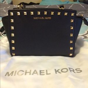 Michael Kors Studded Selma ❤️