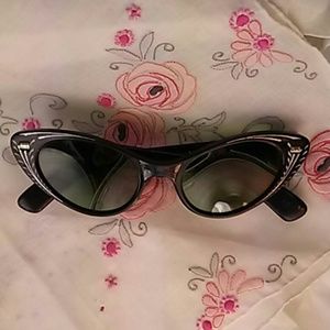 Vintage 50's Black sunglasses silver Cat Eye