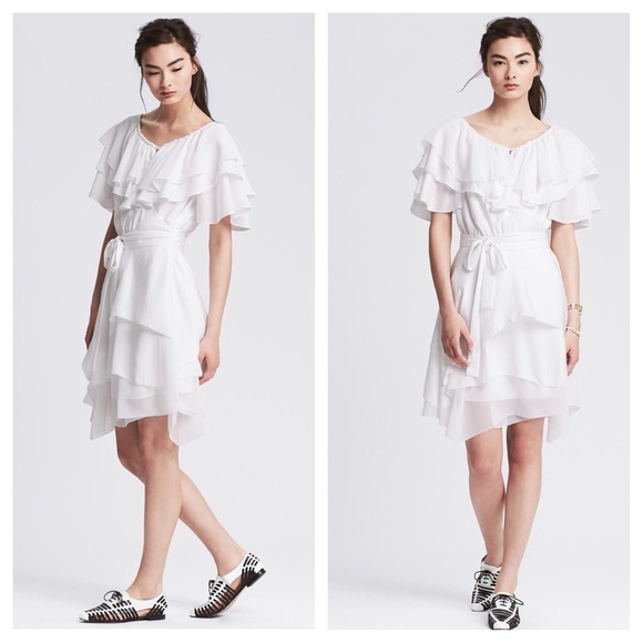 Banana Republic Dresses & Skirts - NWT Banana Republic Monogram Ruffle Dress