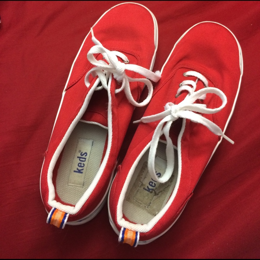 Red keds