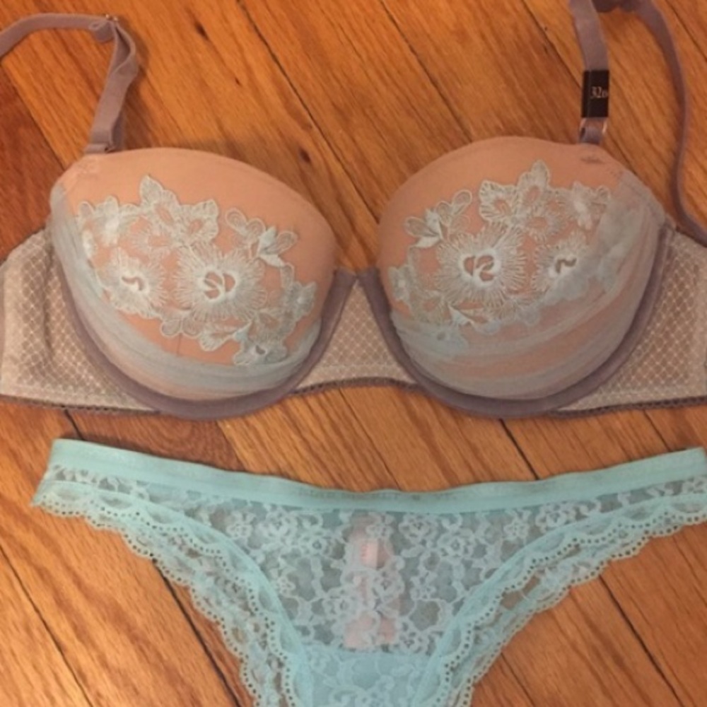 Sexy bra NWT