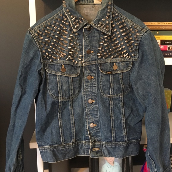 LEE Unisex studded jean jacket - Picture 2 of 4