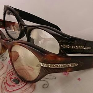 Pair original vtg 40s French Designer eyeglasses
