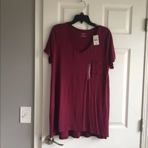 Motherhood maternity pocket tee NWT