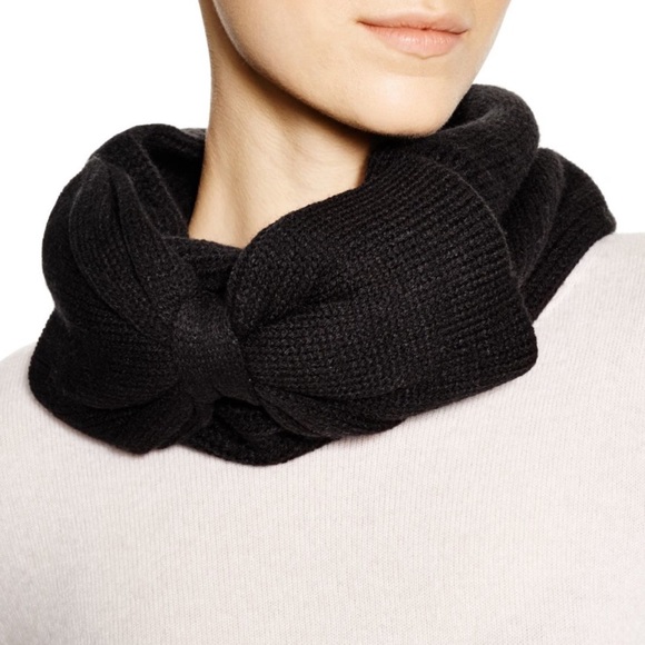 kate spade Accessories - Kate Spade Gathered Bow Knit Neck Warmer Scarf