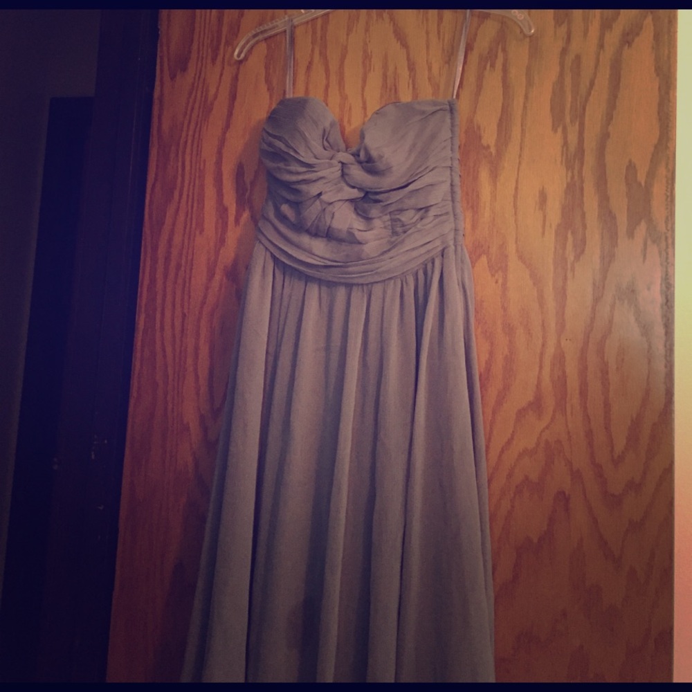 Strapless Taupe dress