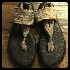 Sanuk Yoga Slings