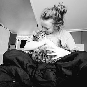 Meet your Posher, Caroline