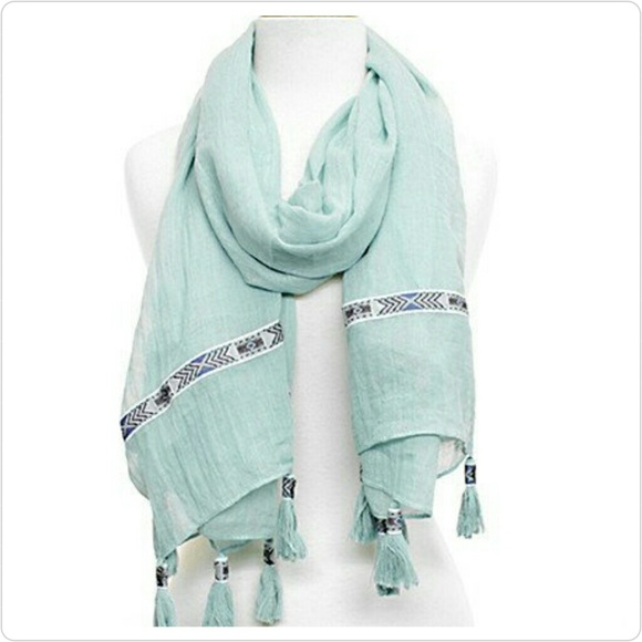 do everything in love Accessories - Tribal Scarf